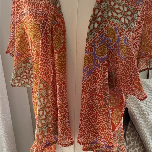 Romeo Juliet Small Paisley Open-Front Women's Top Shell EUC - Picture 3 of 7
